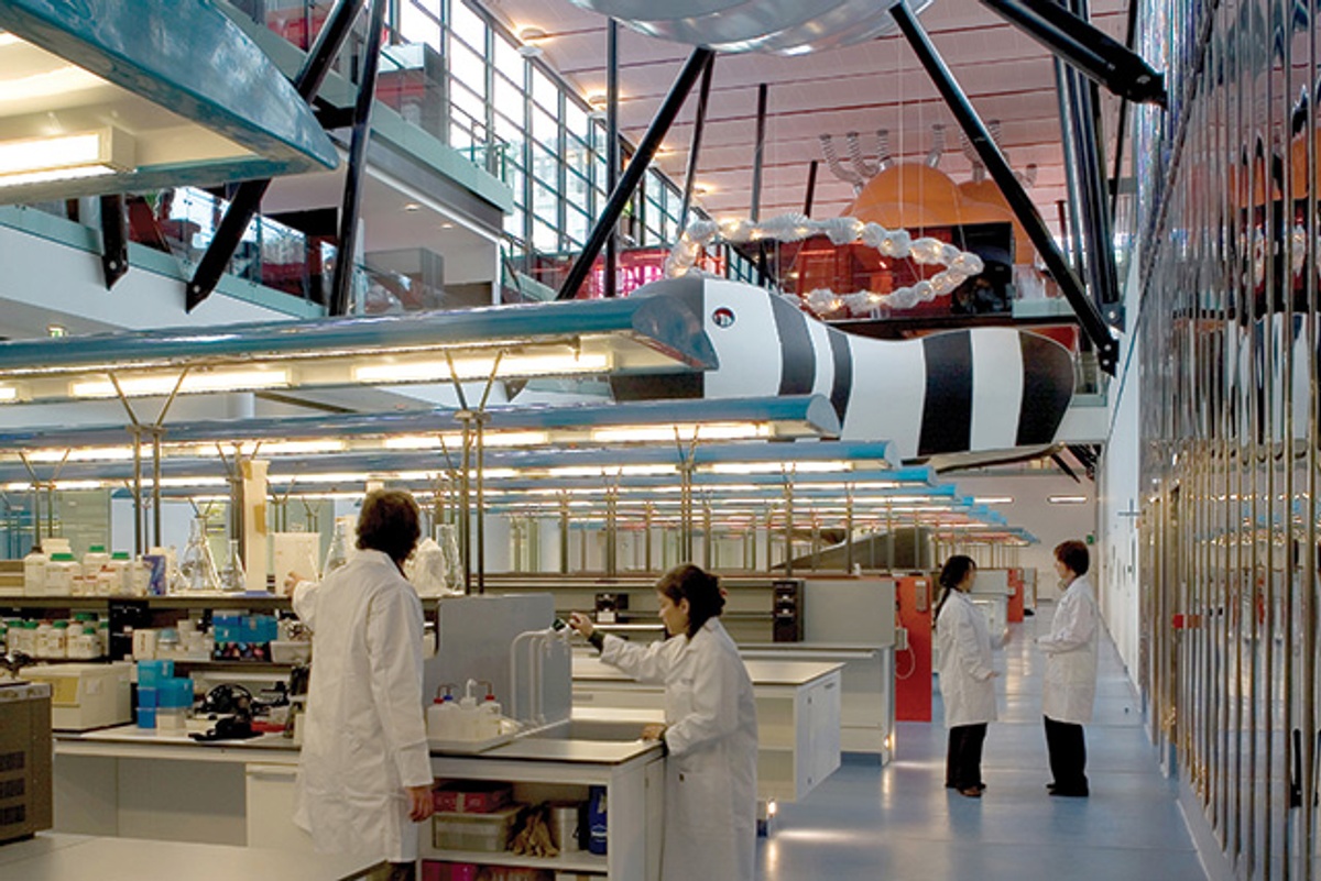 Queen Mary University of London