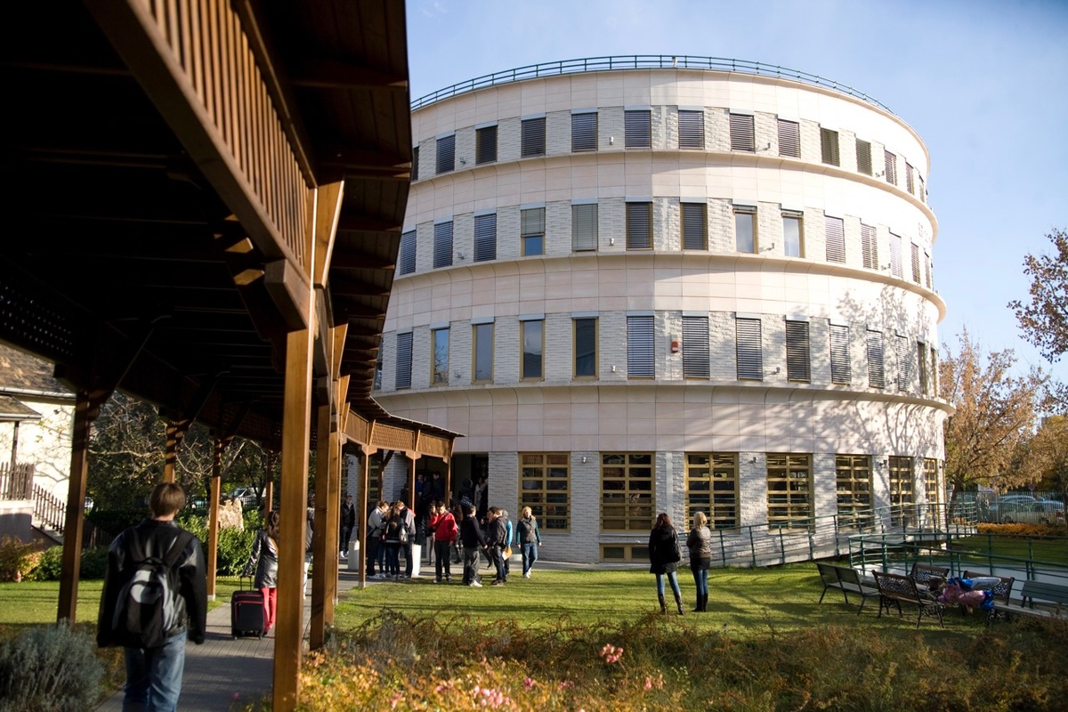 Budapest Metropolitan University - Gallery