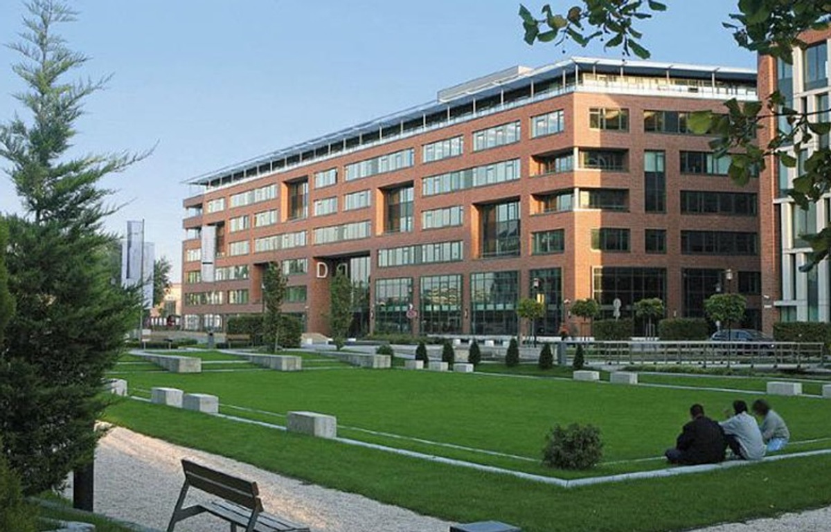 Budapest Metropolitan University - Gallery