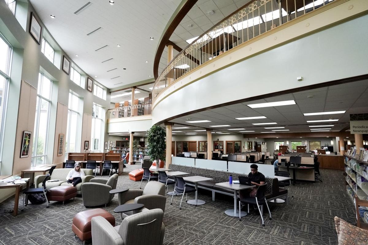 Edgewood College - Gallery