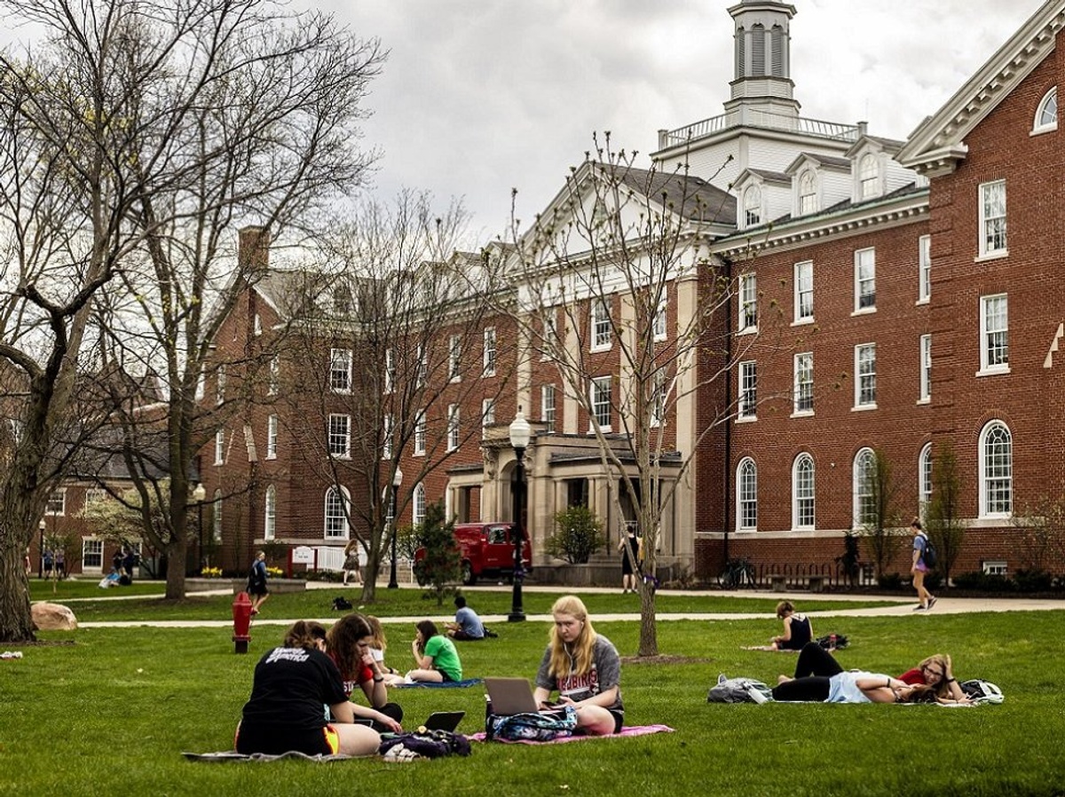 Illinois State University - Gallery