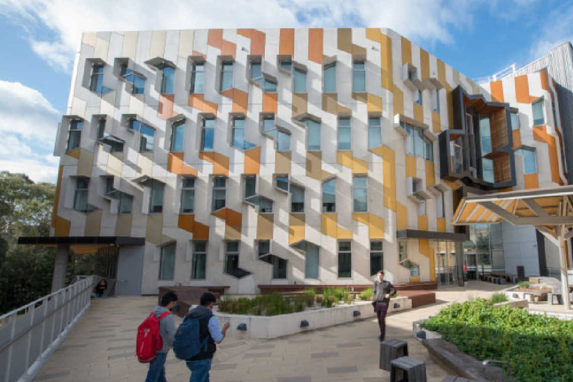 La Trobe College - Gallery