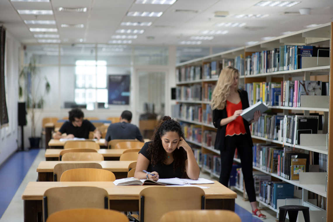American University in Dubai — photo 12