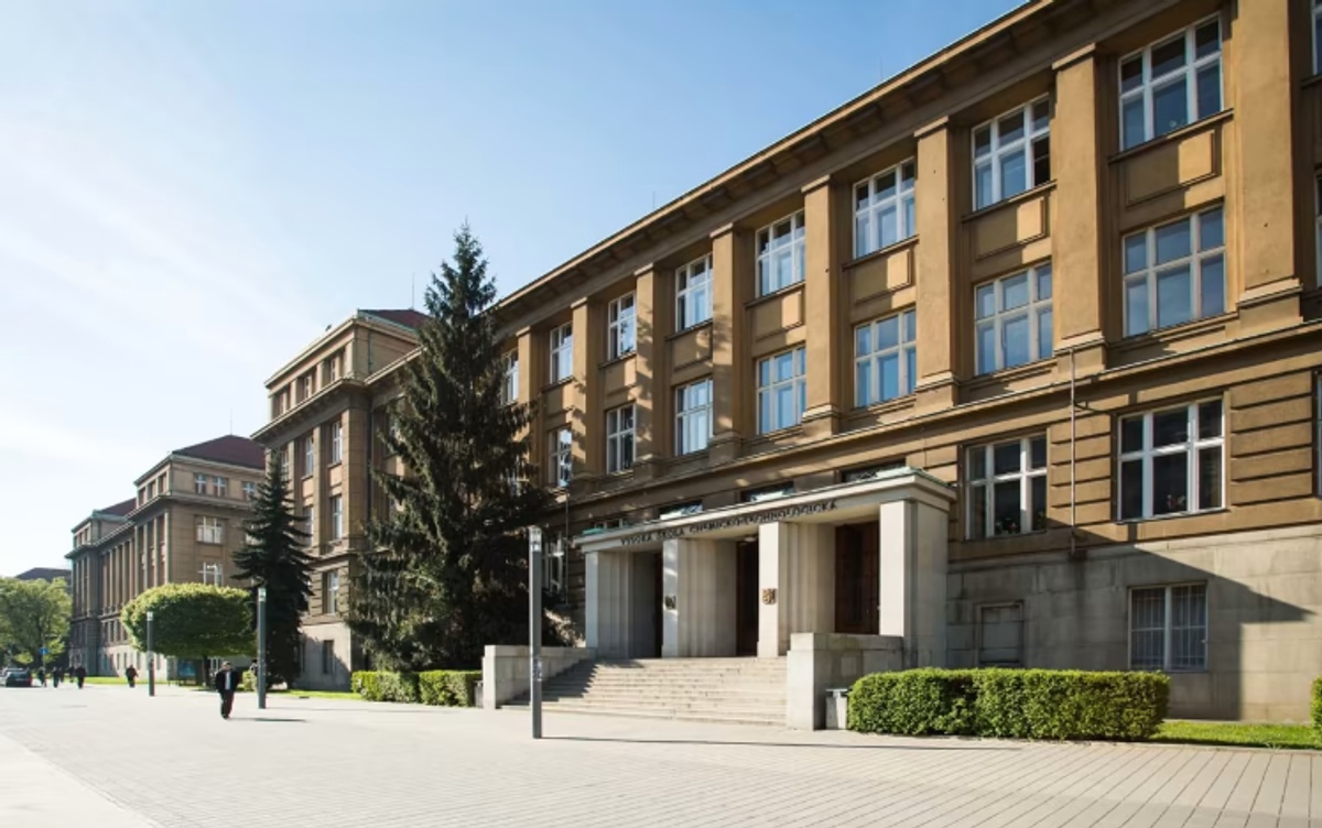 University of Chemistry and Technology — photo 3