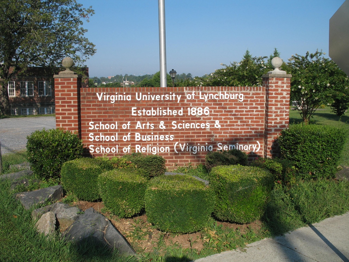 University of Lynchburg - Gallery