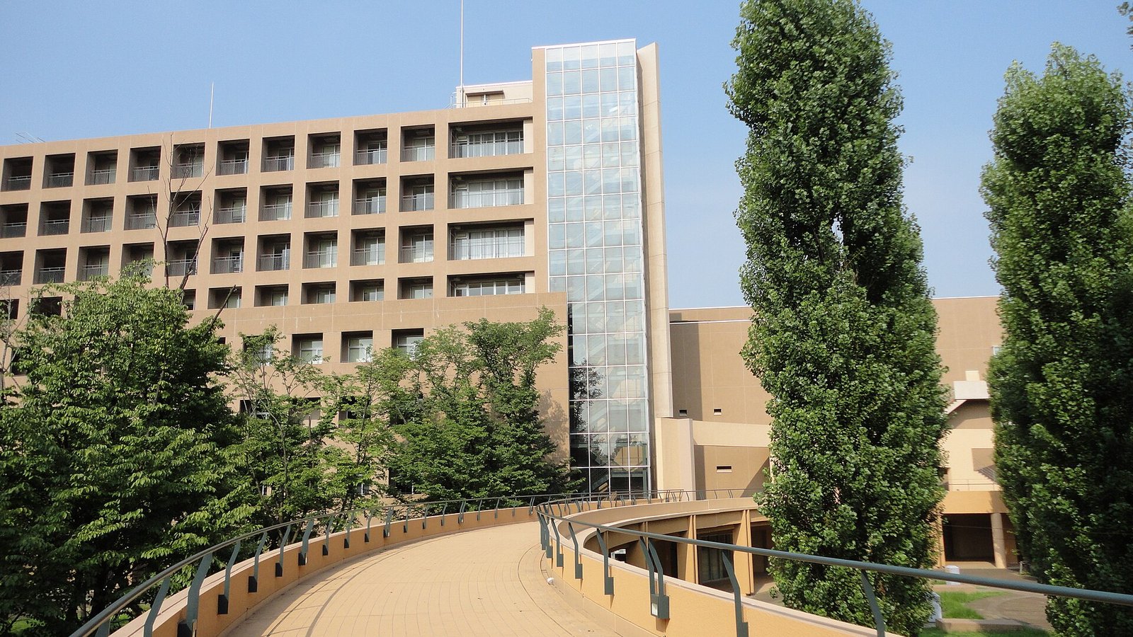 Tokyo University of Foreign Studies — photo 1